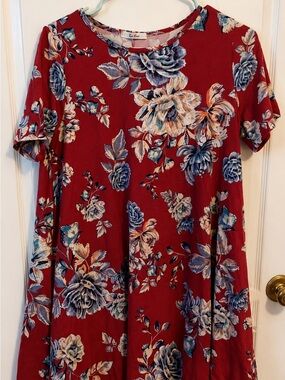 Women’s Floral Swing Top - Red with Blue Floral Print